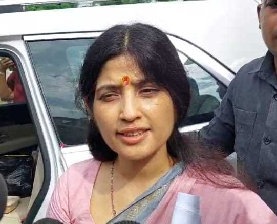 लोगों की उम्मीदों पर पानी फेर रही भाजपा सरकार : डिंपल यादव